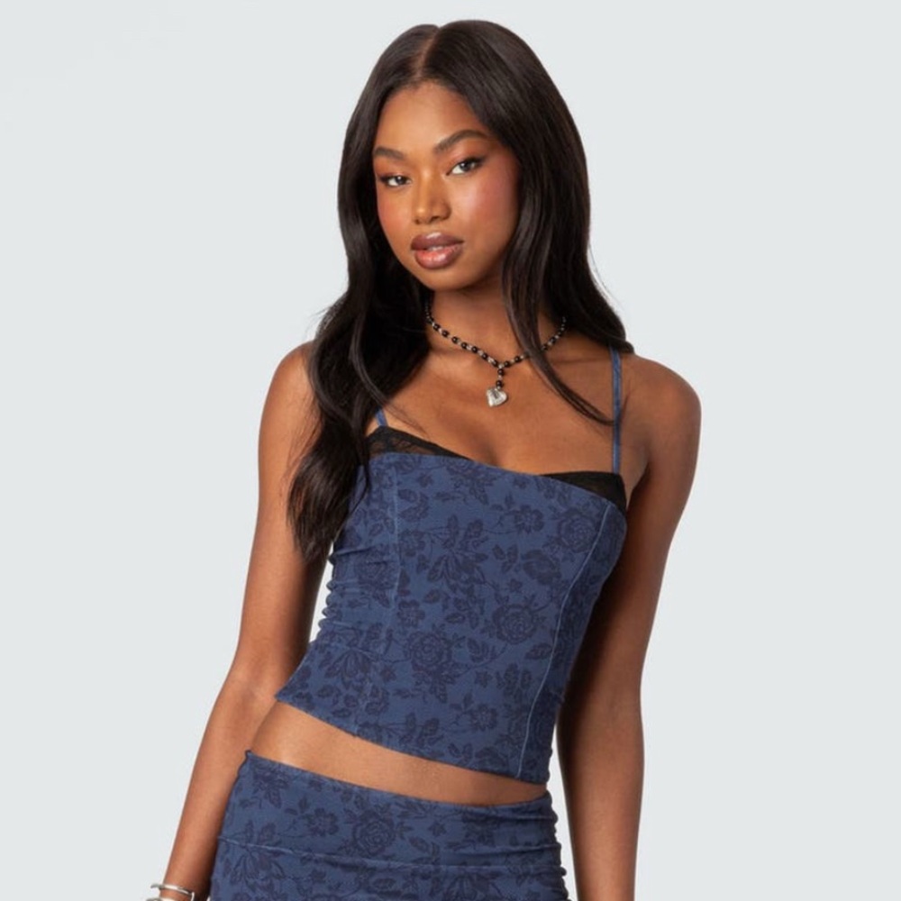 EDIKTED Top